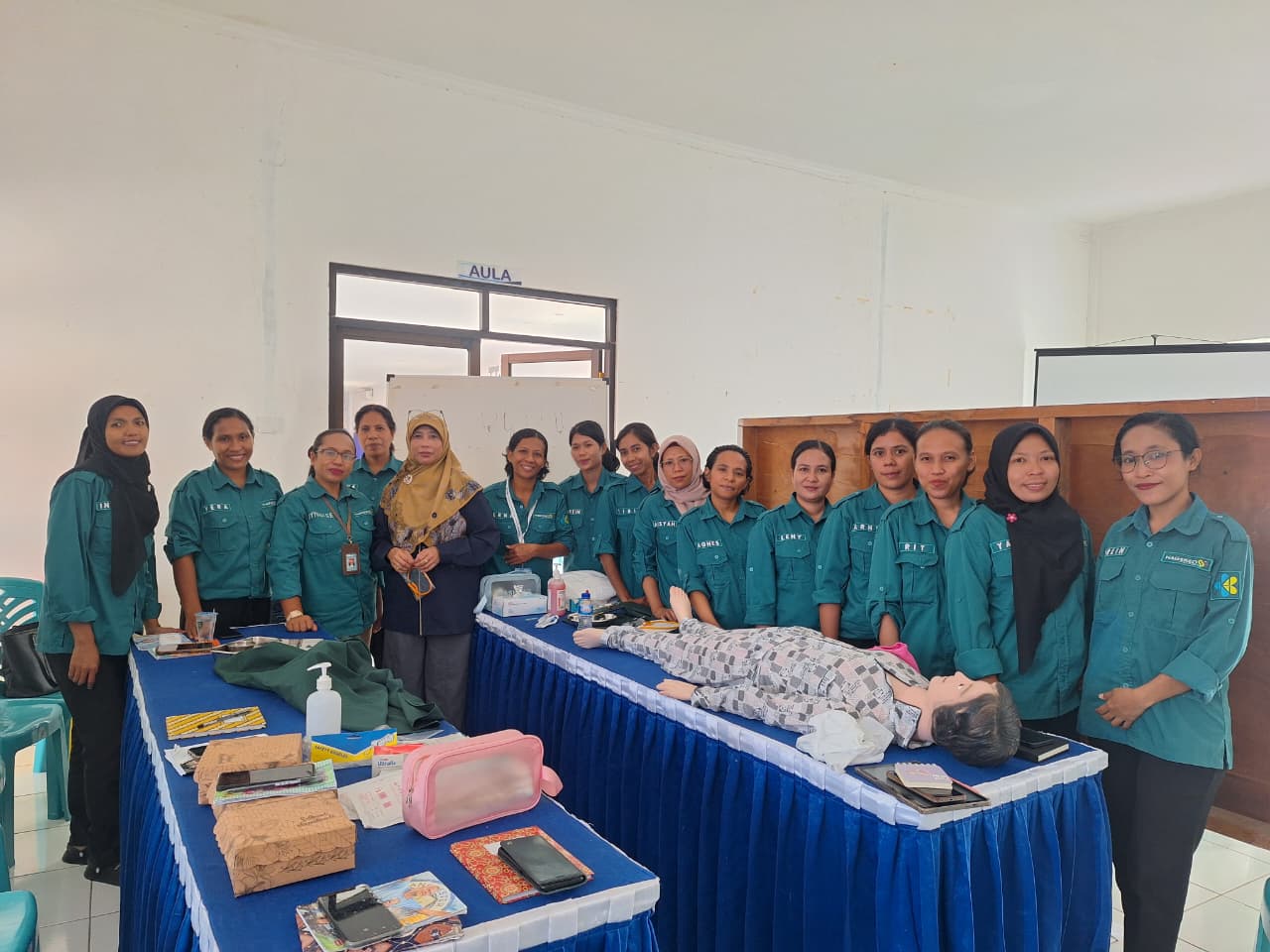 Tingkatkan Standar Layanan, RSUD Aeramo Nagekeo Gandeng Hanacaraka Training Center Perkuat Kompetensi Perawat